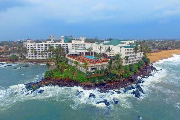 Mount Lavinia Beach Sri Lanka